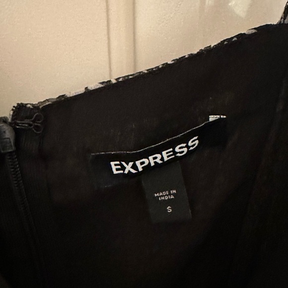 Express Size Small Black & White Print Pattern High-Low Ruffle Dress (Like New!) - Picture 7 of 7